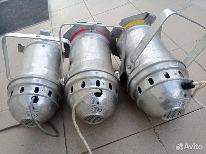 Прожектор заливного света par 64