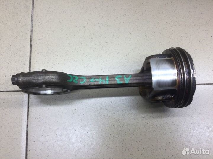 Поршень с шатуном Audi A3 8V czca 2014