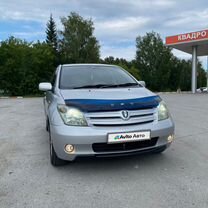 Toyota Ist 1.5 AT, 2003, 146 000 км, с пробегом, цена 697 000 руб.