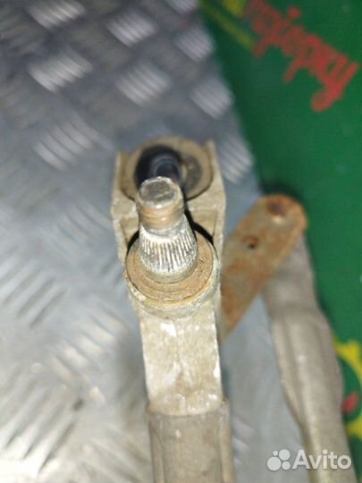 Трапеция дворников в сборе Volkswagen Passat B5+