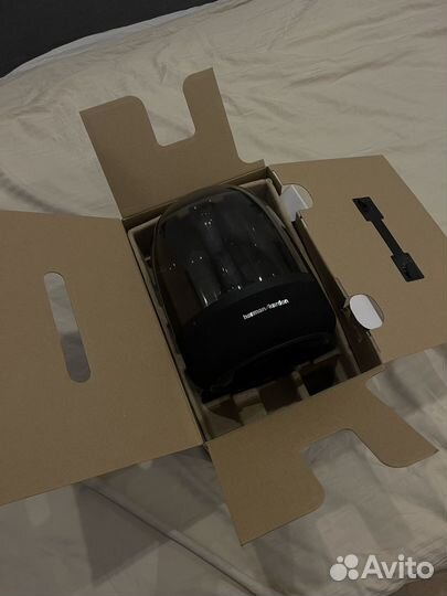 Колонка Harman Kardon Aura Studio 2