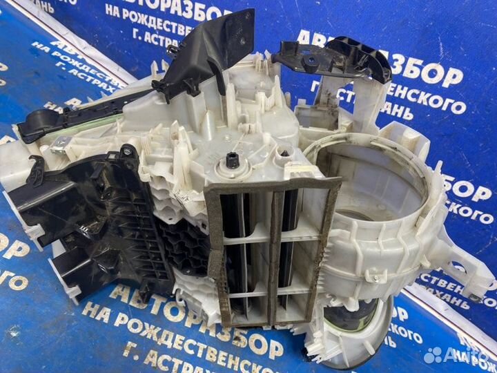 Корпус печки Peugeot 308 хэтчбек EP6C 2012