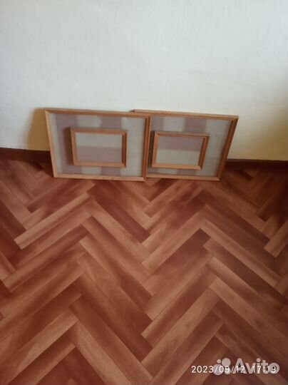 Постеры и другие предметы интерьера