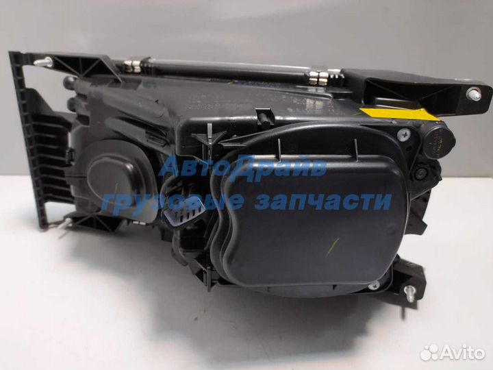 Фара Скания R 5 серии ксенон