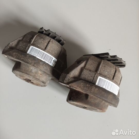 Подушки двигателя Ssang Yong Rexton 2,7 D (пара)