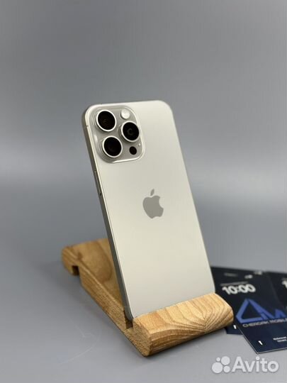 iPhone 15 Pro, 256 ГБ