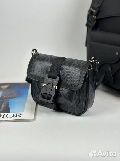 Сумка-мессенджер Dior