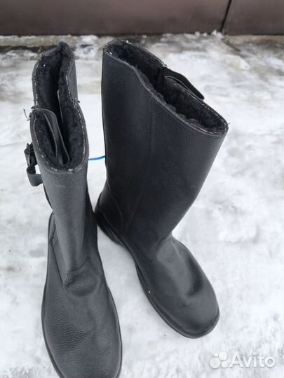Сапоги мужские зимние и летние 44-43 размер