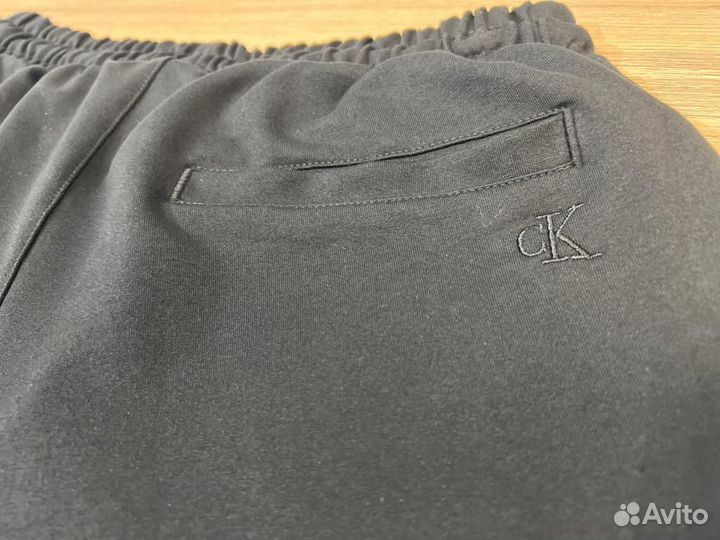 Шорты Calvin Klein