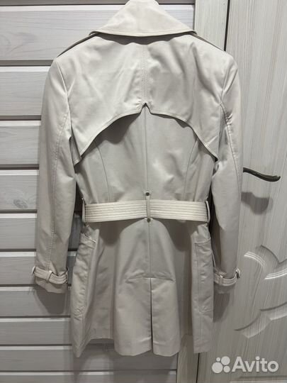 Плащ женский