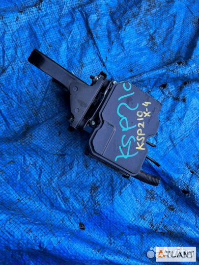 Блок abs toyota yaris