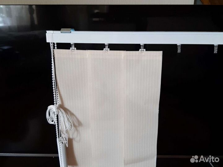 Жалюзи на окна вертикальные