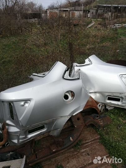 Крыло на гранту