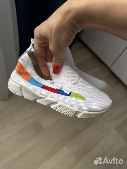 Кроссовки