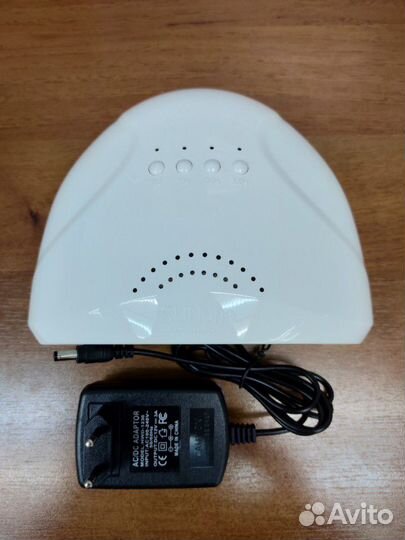 Лампа для маникюра белая SUNone 48W