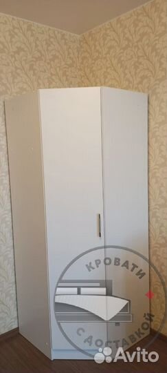 Шкаф распашной