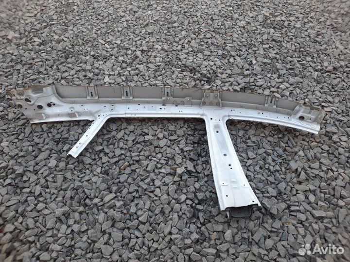 Боковая часть кузова со стойками левая Kia Ceed Ed