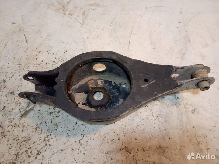 Рычаг задний Nissan Teana J31 2005-2008