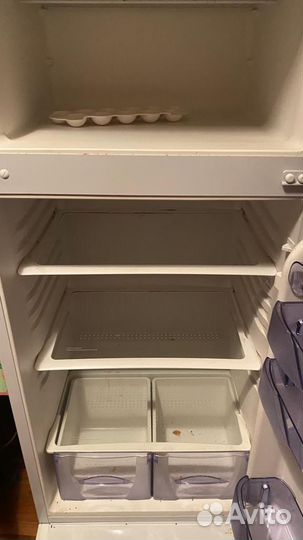 Холодильник exqvisit современный