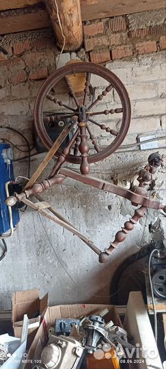 Прялка деревянная старинная