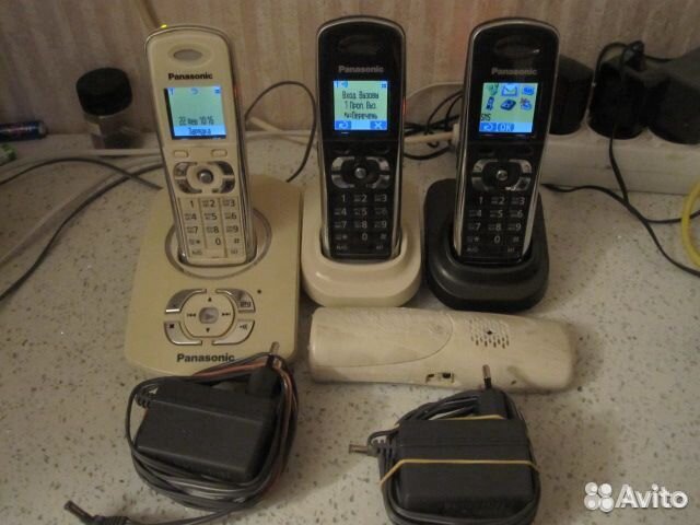 Домашний радиотелефон Panasonic KX-TG832RU 4трубки