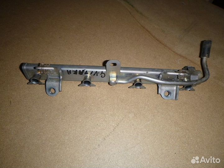 Рейка топливная (рампа) suzuki grand vitara 2015