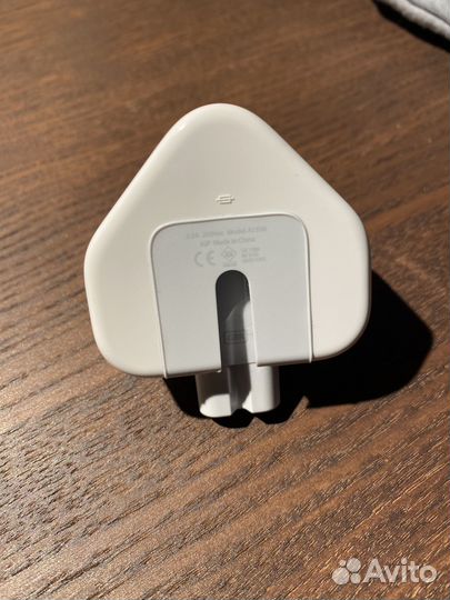 Адаптер для Китая и Англии Apple оригинал