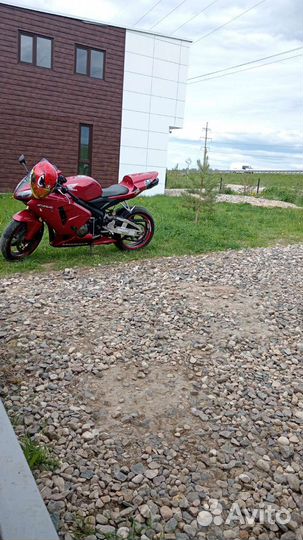 Honda cbr 600 rr 2006г.в