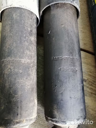 Амортизатор масляный 3302