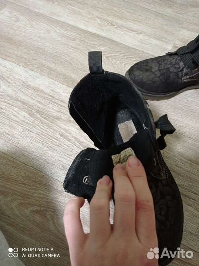 Ботинки демисезонные на девочку, размер 33