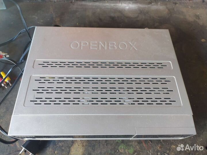 Спутниковый ресивер openbox