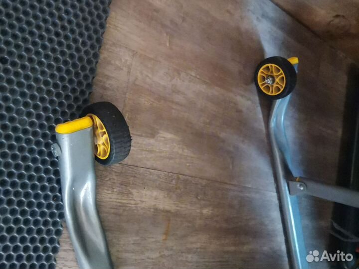 Санки на колесах