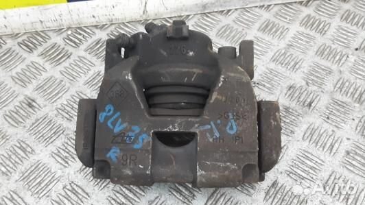 Суппорт тормозной передний правый renault scenic 3