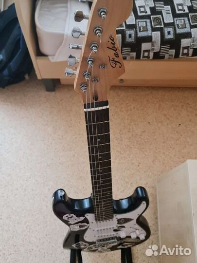 Электро гитара с комбиком