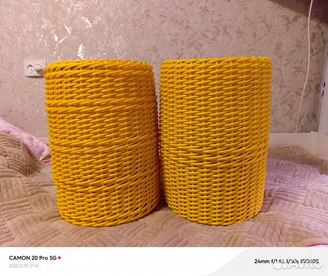 Кашпо из искусственного ротанга