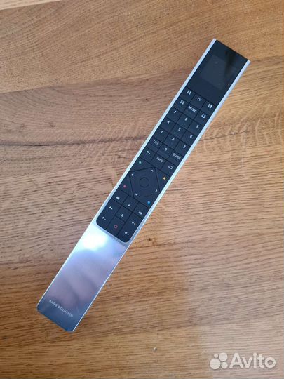 Пульт ду Bang Olufsen Beo5, Beo 4