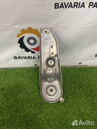 Реактивная тяга правая Bmw 5 F10 3.0 N52 2011