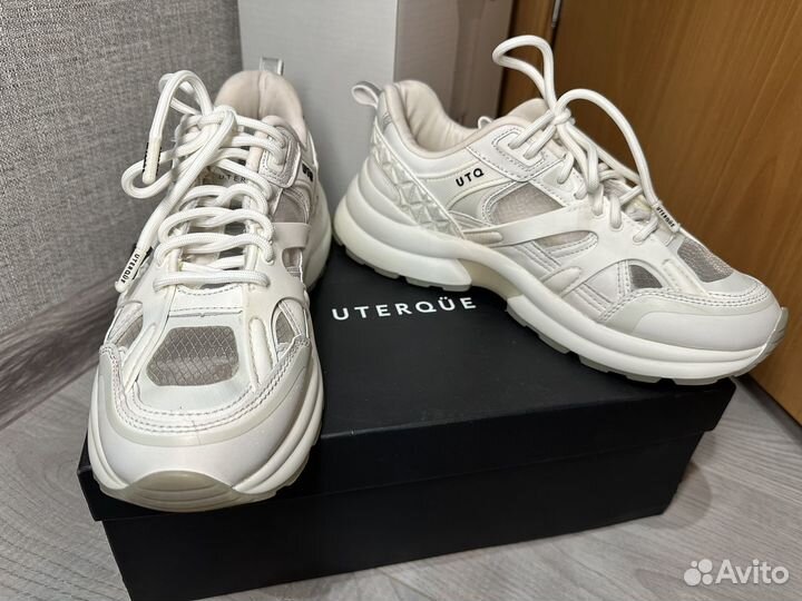 Кроссовки uterque 39 оригинал