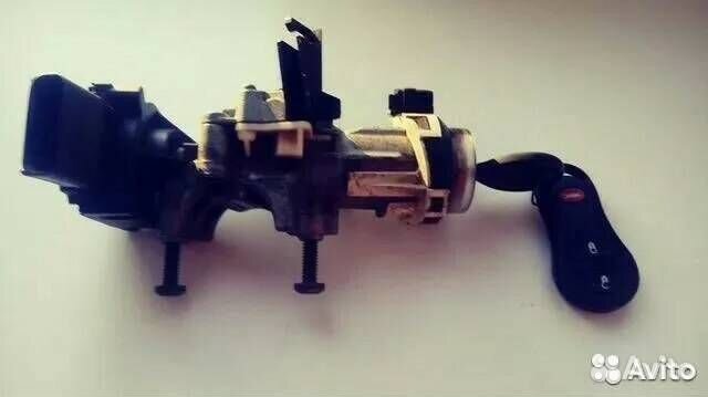 Блок подрулевых переключателей Dodge Stratus