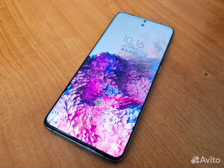 Samsung Galaxy S20, 8/128 ГБ