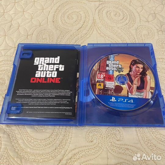 Диск с игрой Gta 5 для PS4