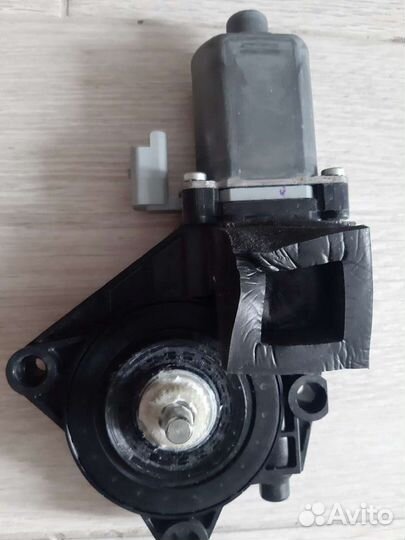 Мотор стеклоподъемника Хендай ай 30 1Киа Сид,Элант