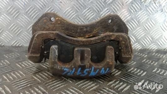 Суппорт тормозной передний левый citroen C-crosser (1GM51K701)