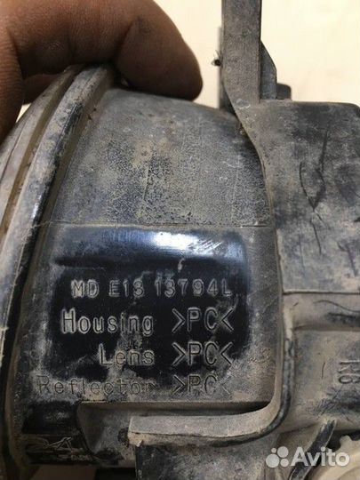 Фара противотуманная Toyota Land Cruiser