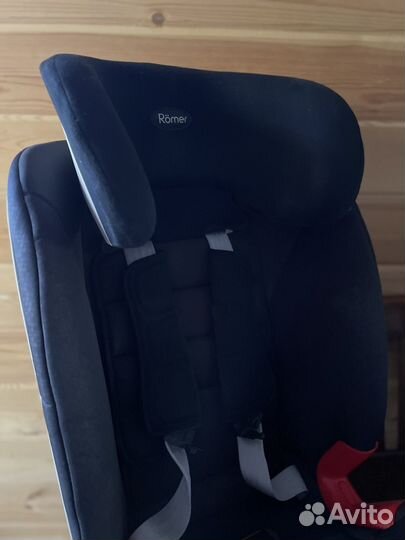 Детское автомобильное кресло бу