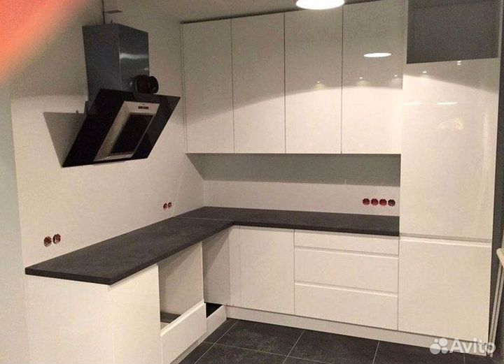 Кухонный гарнитур угловой в Омске