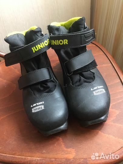 Лыжные ботинки классические