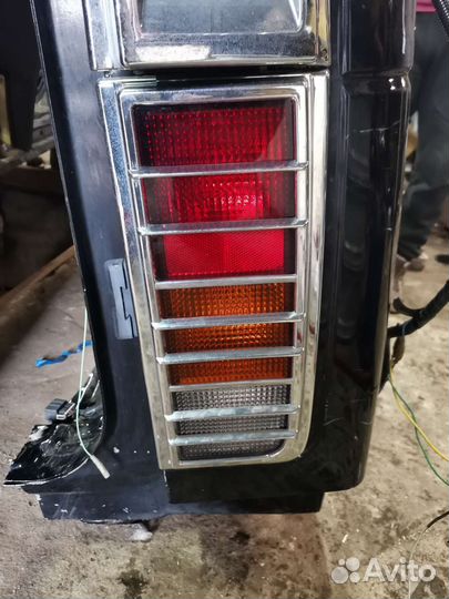 Фонарь правый hummer h2 2004г