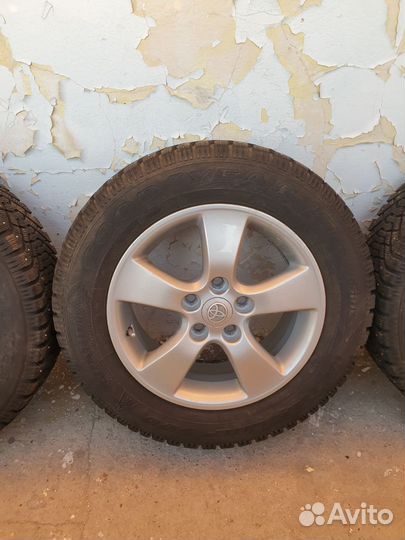 Шины GoodYear и диски R16 зима шип