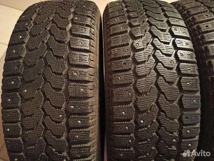 Yokohama Ice Guard Stud IG35 205/60 R16